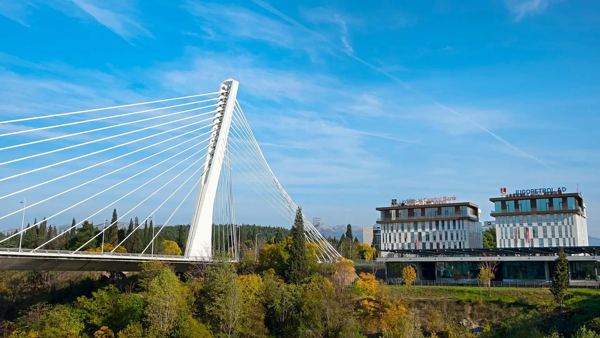 Lot do Podgorica
