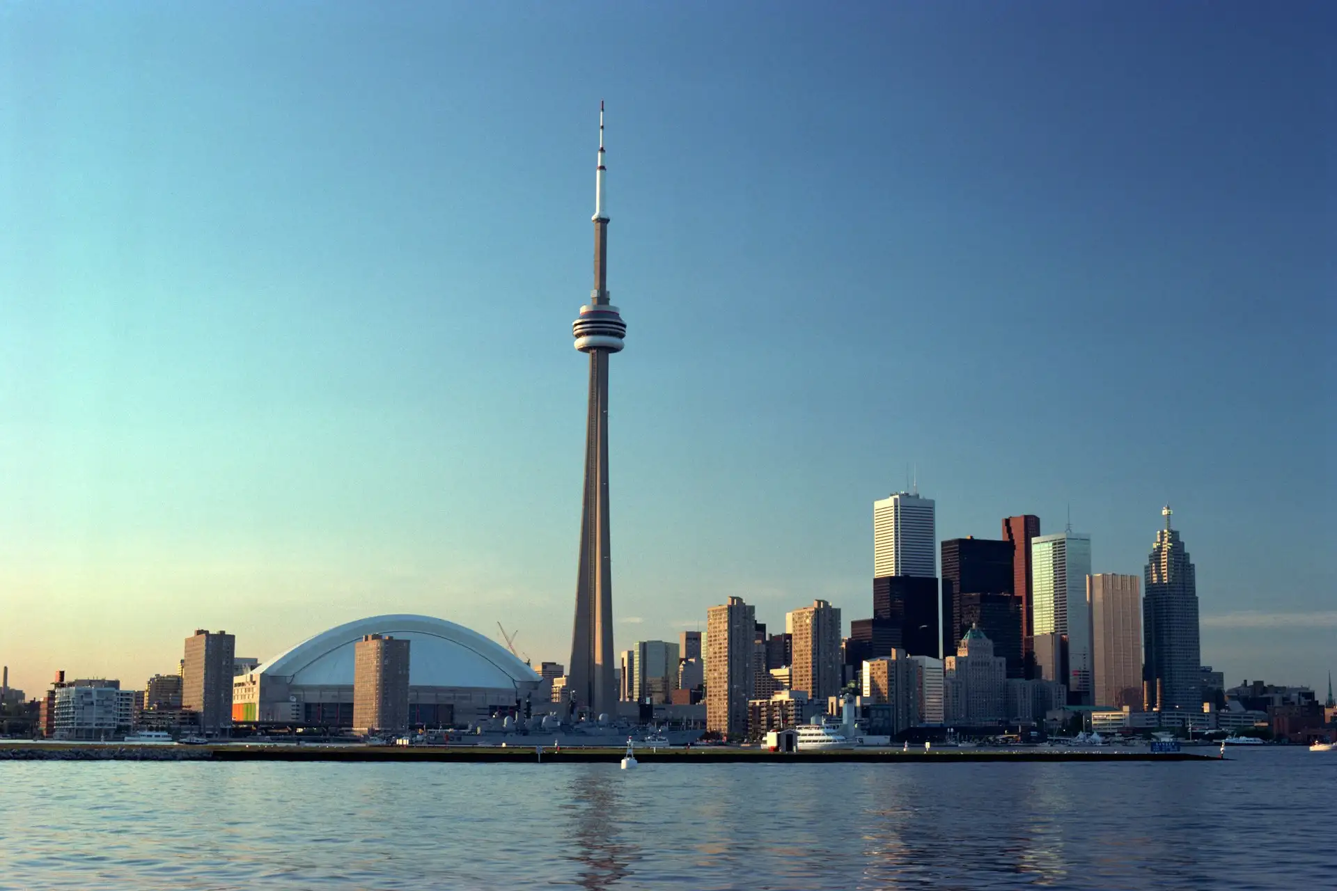 Lot do Toronto